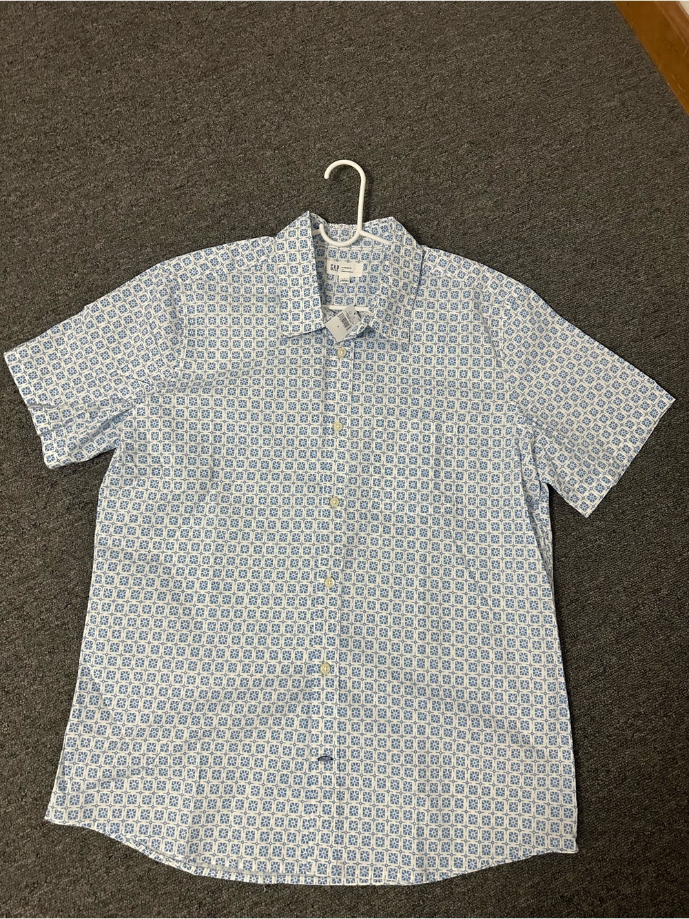 Gap Resort Shirt Blue Tile Pattern Large NWT